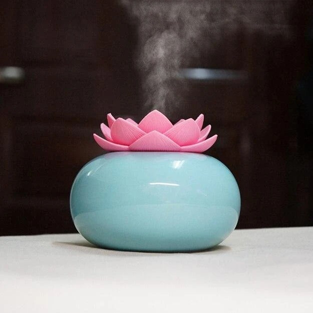 Lotus-Shaped Humidifier For Home And Office Use