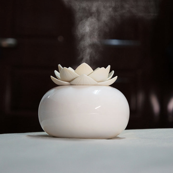 Lotus-Shaped Humidifier For Home And Office Use